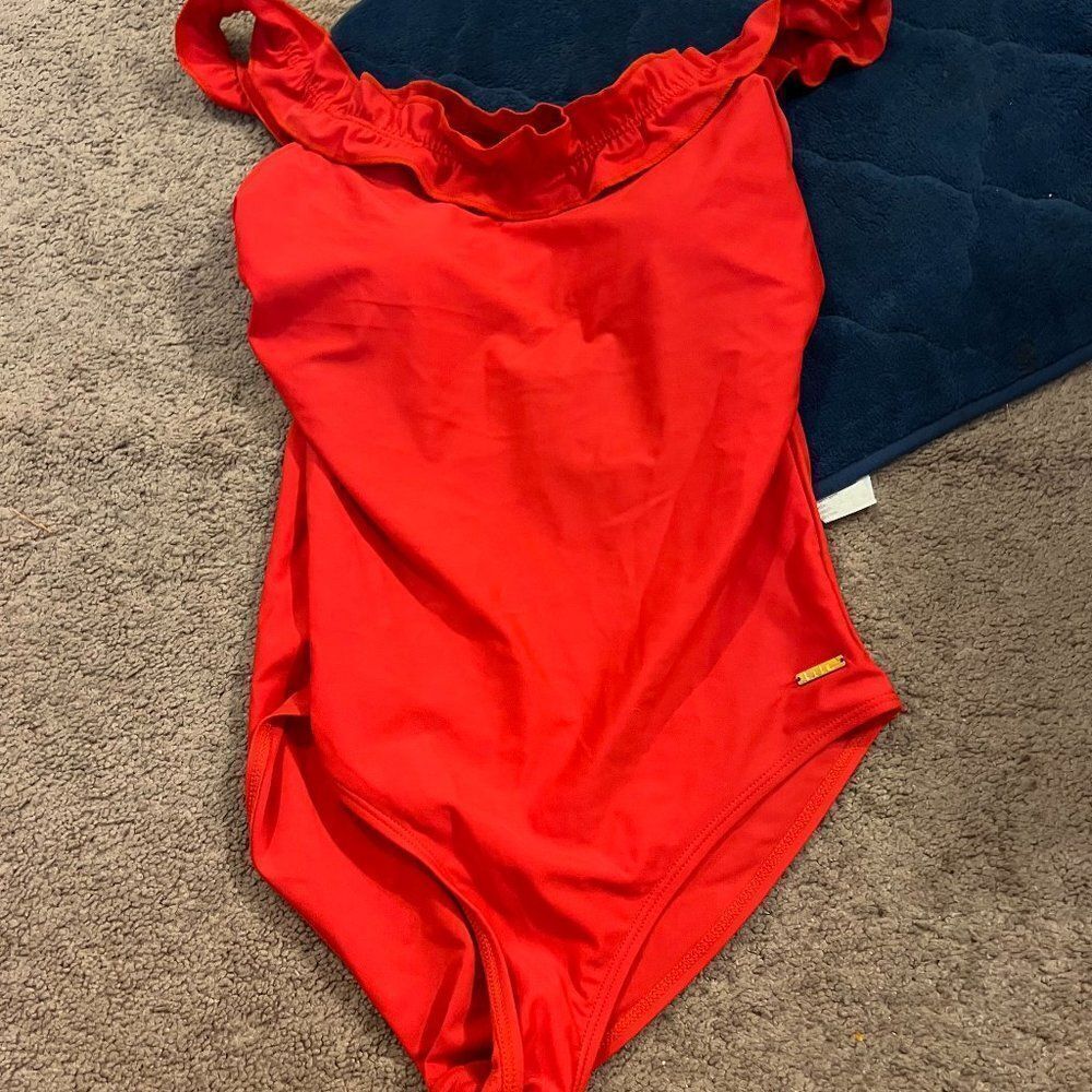 Nicole miller swimsuit 8‎